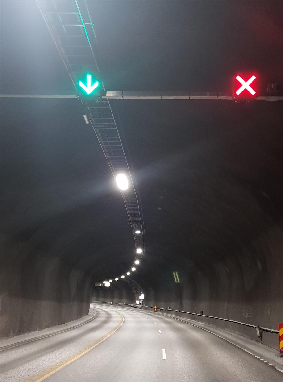 Nye køyrefeltsignal i Ålesundstunnelane - Hovedportal